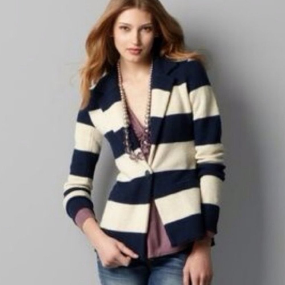 Ann Taylor Loft Merino Wool Blaser - Picture 9 of 9